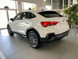 AUDI Q3 SPB QUATTRO 35 TDI S-TRONIC EST. BUSINESS ADVANCED INT S-LINE CON GANCIO TRAINO A SCOMPARSA