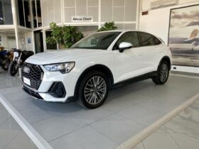 AUDI Q3 SPB QUATTRO 35 TDI S-TRONIC EST. BUSINESS ADVANCED INT S-LINE CON GANCIO TRAINO A SCOMPARSA