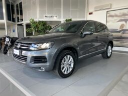 VOLKSWAGEN TOUAREG 3.0 TDI TIPTRONIC BLUEMOTION TECHNOLOGY