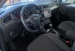 VOLKSWAGEN TIGUAN 2.0 TDI DSG BUSINESS BLUEMOTION TECHNOLOGY pieno