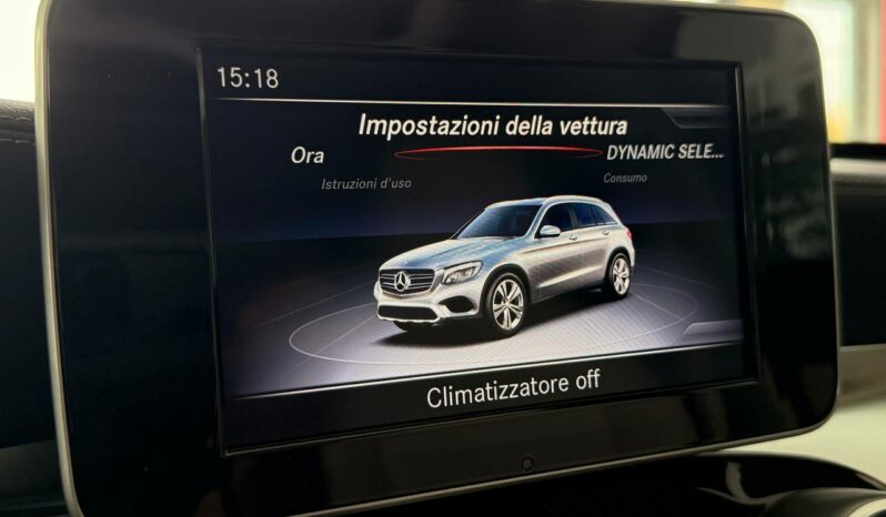 MERCEDES GLC 250 D 4MATIC MOD. PREMIUM CON TETTO PANORAMICO ED APRIBILE pieno