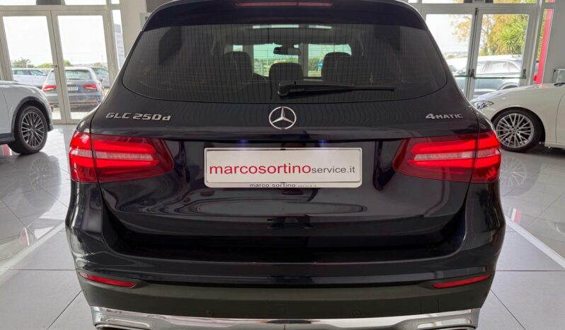 MERCEDES GLC 250 D 4MATIC MOD. PREMIUM CON TETTO PANORAMICO ED APRIBILE pieno