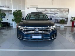 VOLKSWAGEN TOUAREG 3.0 V6 TDI SCR 4WD AUTOMATIK 285 CV MOD. ELEGANCE + TETTO PANORAMICO ED APRIBILE