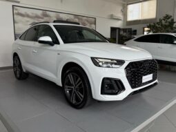 AUDI Q5 40 2.0TDI 204CV MHEV 4WD CAMBIO S-TRONIC + TETTO PANORAMICO ED APRIBILE + GANCIO TRAINO A SCOMPARSA