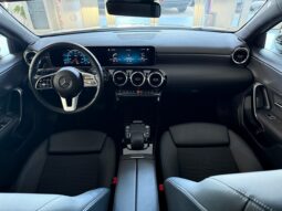 MERCEDES-BENZ CLASSE A 200 AUTOMATIC MOD. SPORT pieno