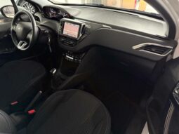 PEUGEOT 208 BlueHDi 100 S&S MOD. ALLURE pieno