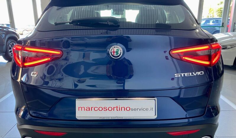 ALFA ROMEO STELVIO 2.2 TURBO DIESEL 180 CV AT8 Q4 MOD. EXECUTIVE + TETTO PANORAMICO ED APRIBILE pieno